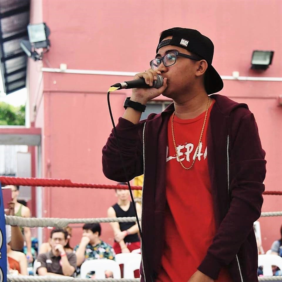 Beatboxing showcase to warm up the crowd